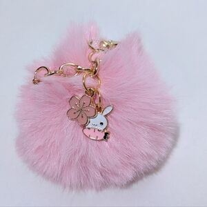 🌸 Handcrafted Pink Faux Fur Pom Pom Bag Charm – Medium 🌸